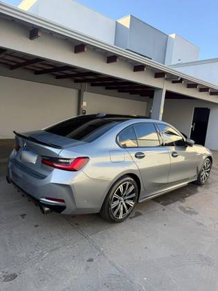 BMW 320i 2.0 16V TURBO FLEX M SPORT AUTOMÁTICO BMW 320i 2.0 16V TURBO FLEX M SPORT AUTOMÁTICO
